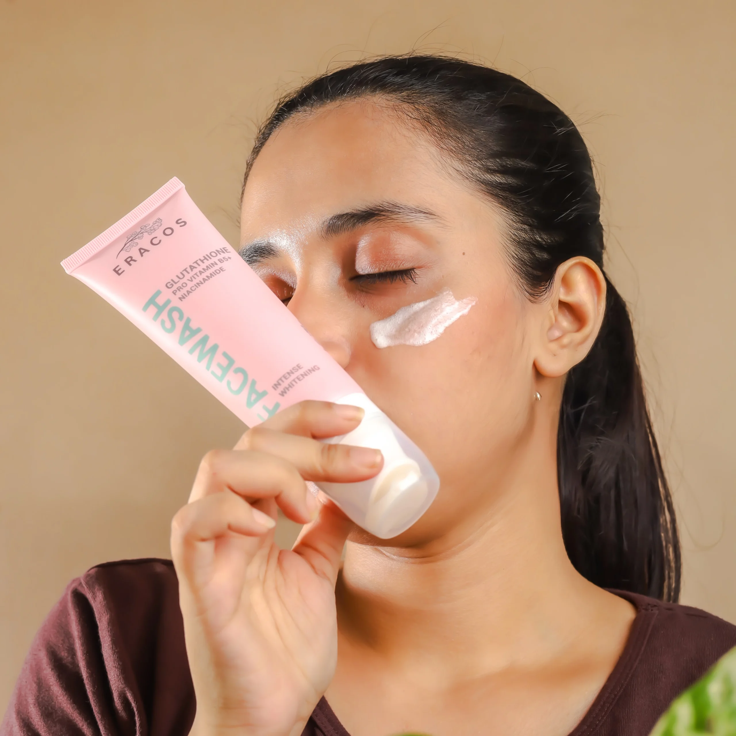 Glutathione Intense Whitening Facewash - Image 2